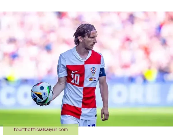 足球新星头条持续受到关注，未来表现值得期待