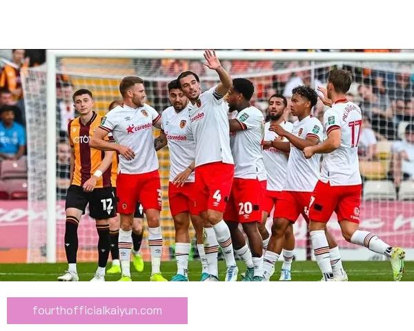 赫尔城黑橙军团近期状态回暖，表现稳健引发关注